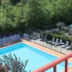 维顿莱斯峡谷酒店 卡斯特拉讷