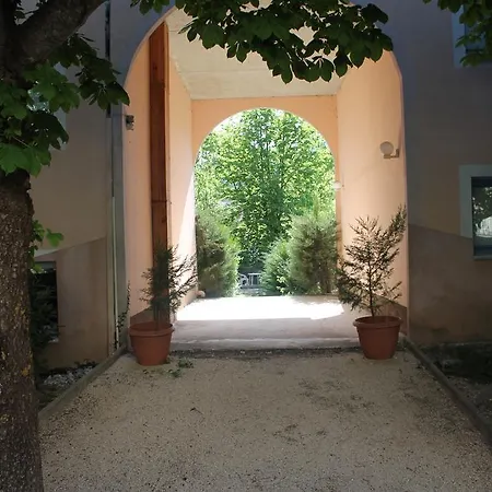 Les Canyons Du Verdon Hotel