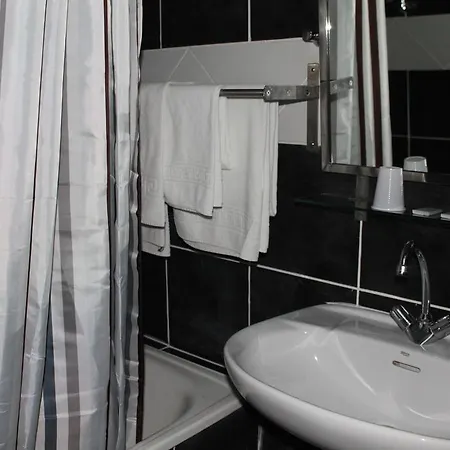 Hotel Les Canyons Du Verdon 2*